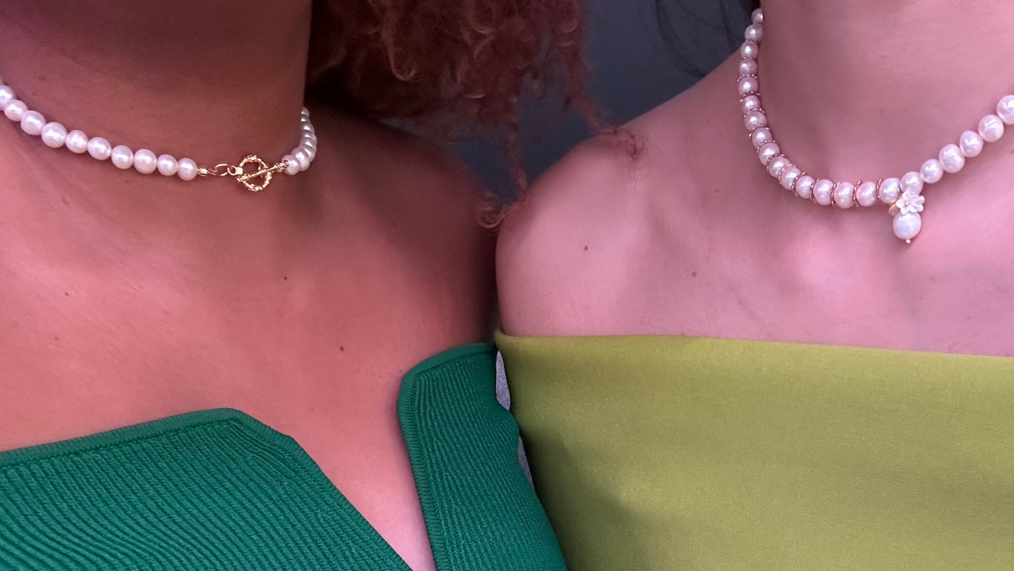 Béatrice Freshwater Pearl T-Bar Choker Necklace