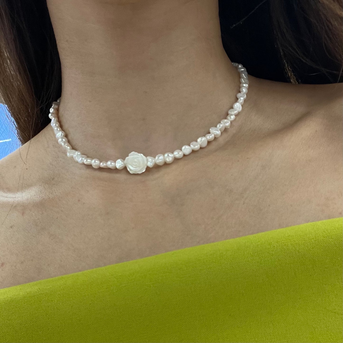 Amélie Baroque Pearls with Rose Pendant Choker Necklace