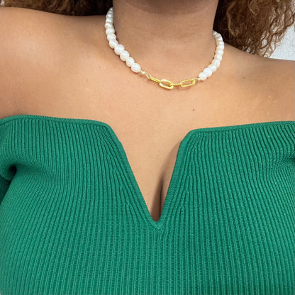Aurélie Baroque Pearl Necklace with Gold Link Chain